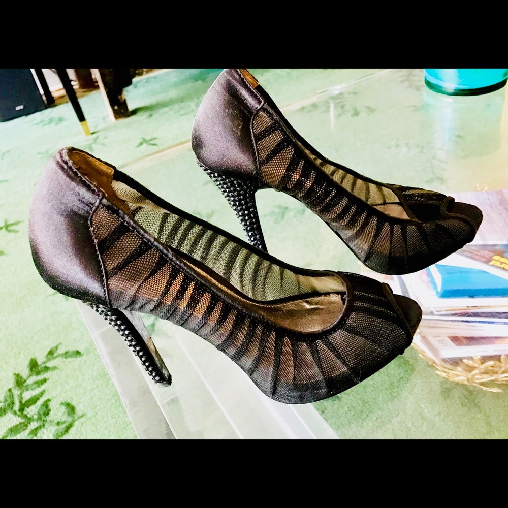 OPEN TOE PLEATED MESH PUMP JEWELED 4.5 “ HIGH HEEL